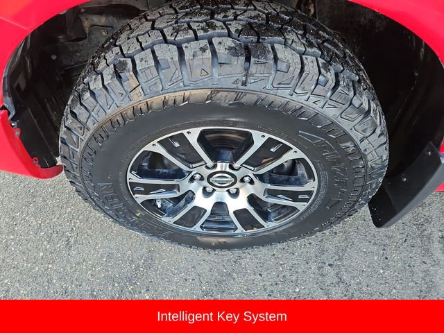 Used 2021 Nissan Titan SV w/ SV Convenience Package image 11