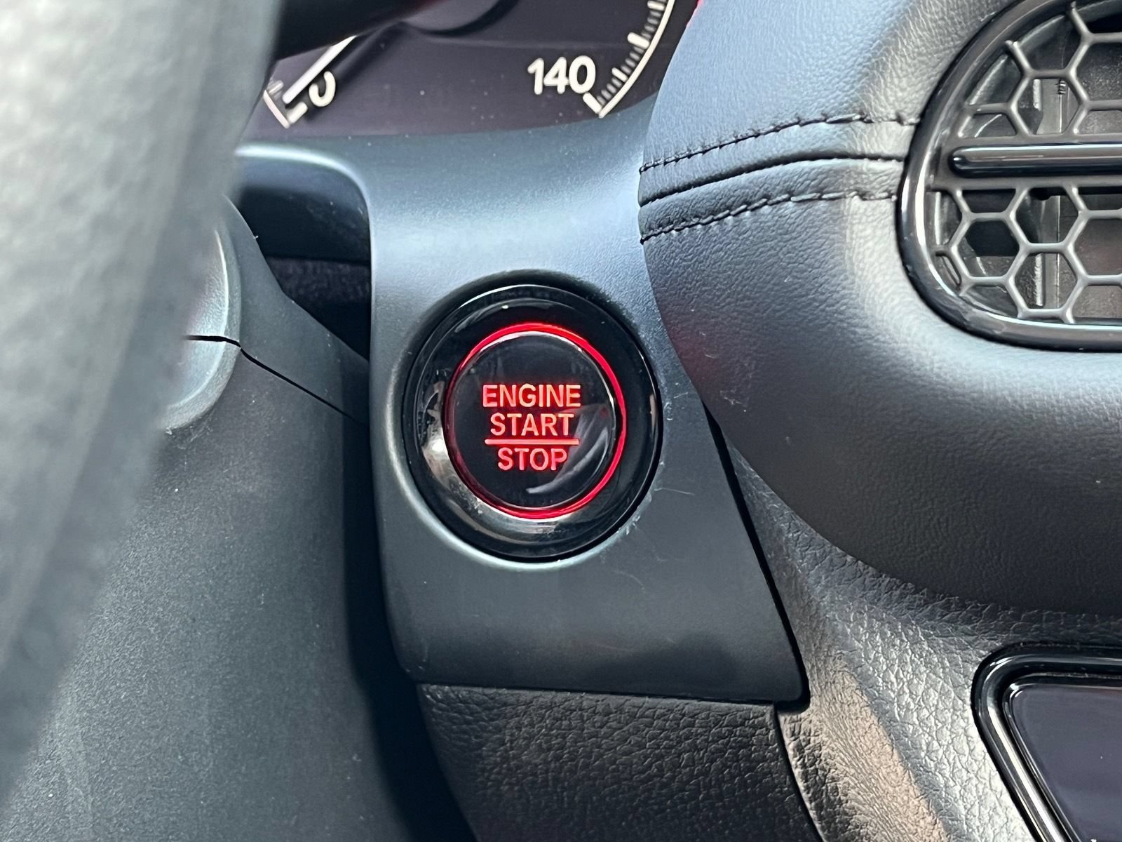 Used 2025 Honda HR-V LX image 22