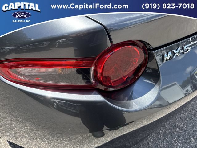 Used 2023 MAZDA MX-5 Miata Grand Touring w/ Weather Package RWD image 15