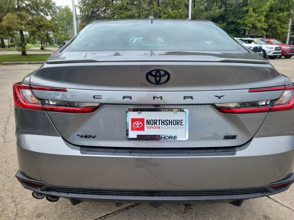 Used 2026 Toyota Camry SE w/ Multimedia Upgrade Package FWD image 5