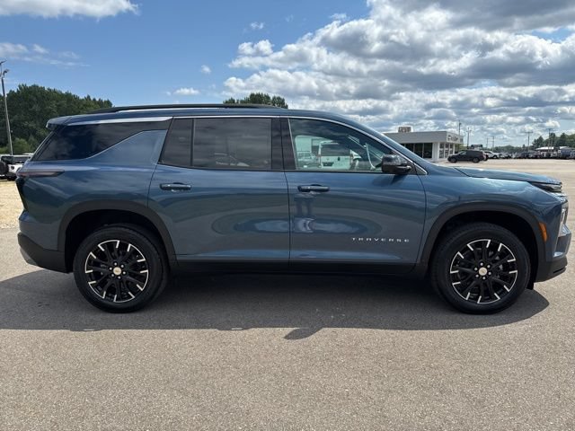 Used 2026 Chevrolet Traverse LT w/ Sun and Wheel Package AWD/4WD image 6