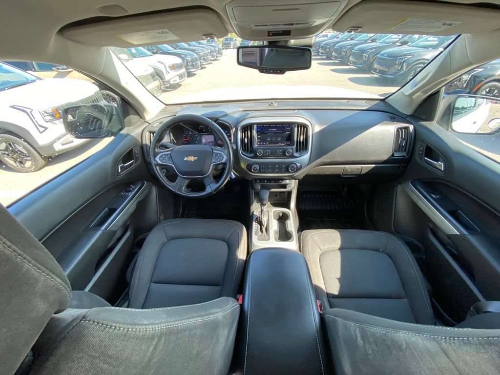 Used 2022 Chevrolet Colorado LT w/ Fleet Safety Package RWD image 27
