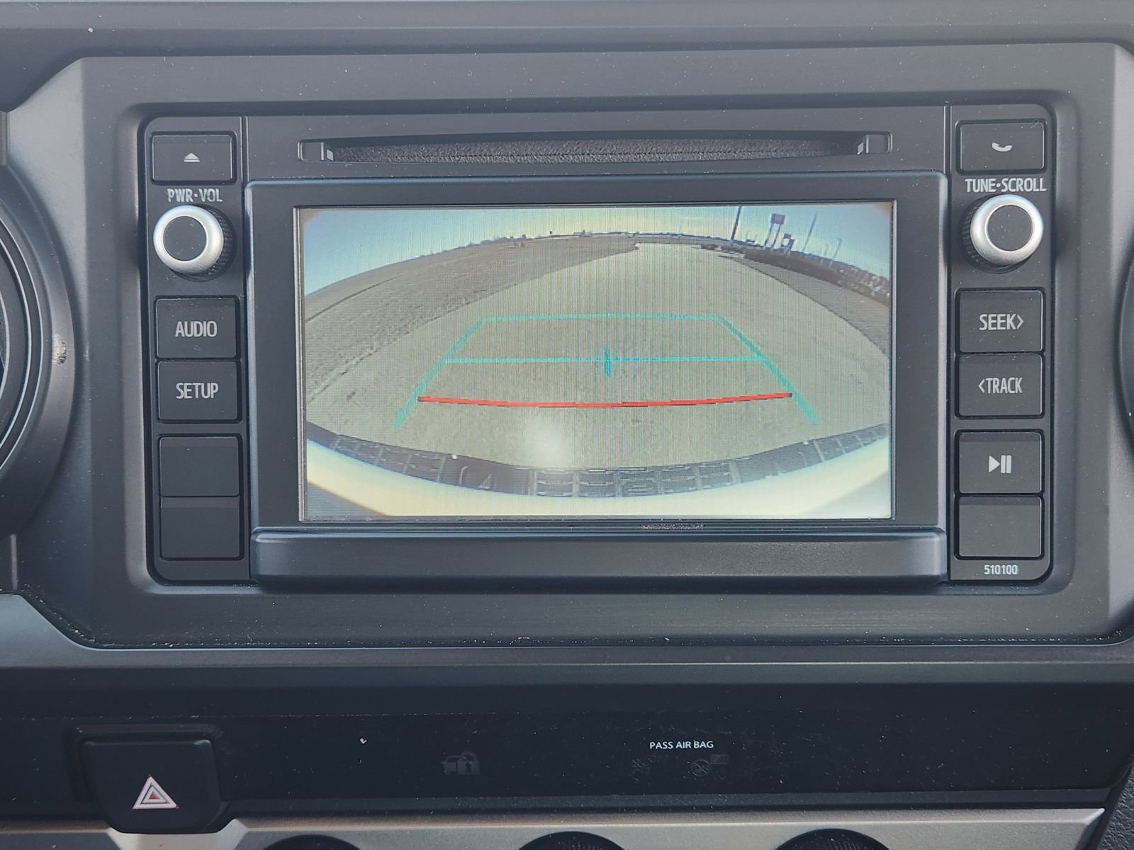 Used 2018 Toyota Tacoma SR image 21