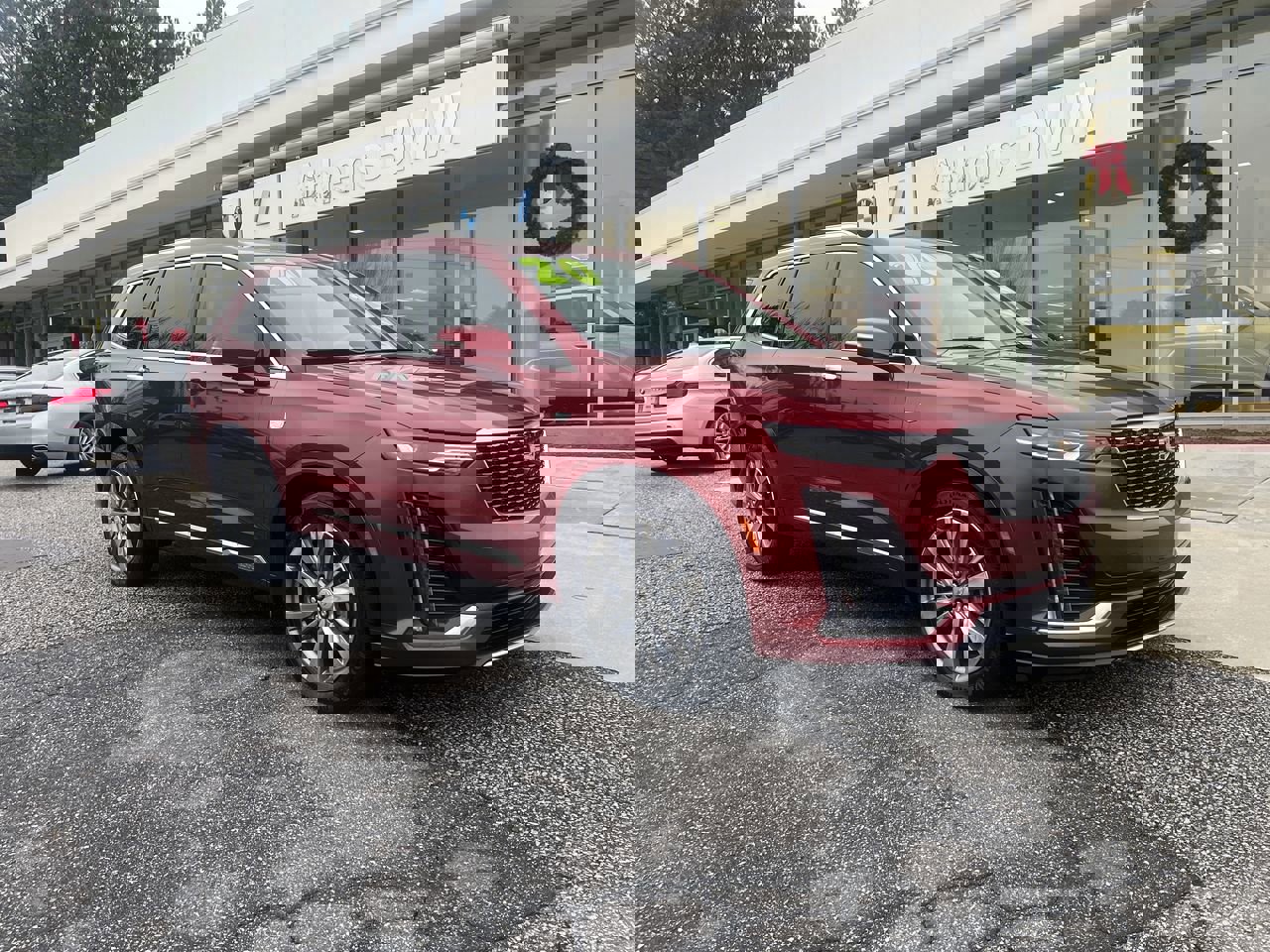 Used 2020 Cadillac XT6 Premium Luxury image 2