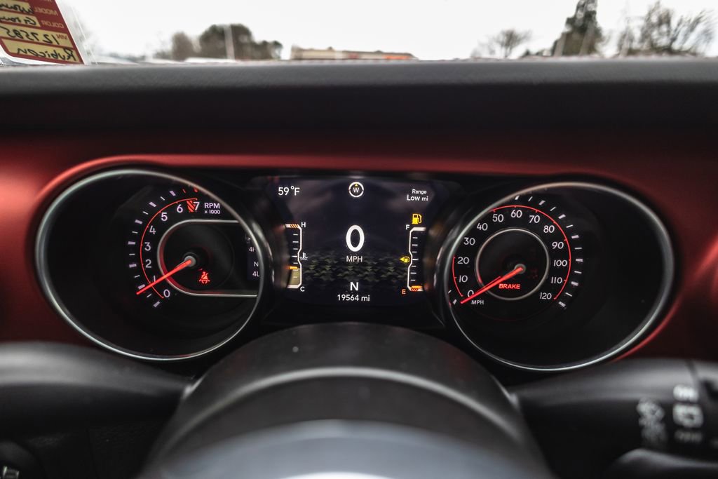 Used 2022 Jeep Wrangler Unlimited Rubicon w/ LED Lighting Group image 14