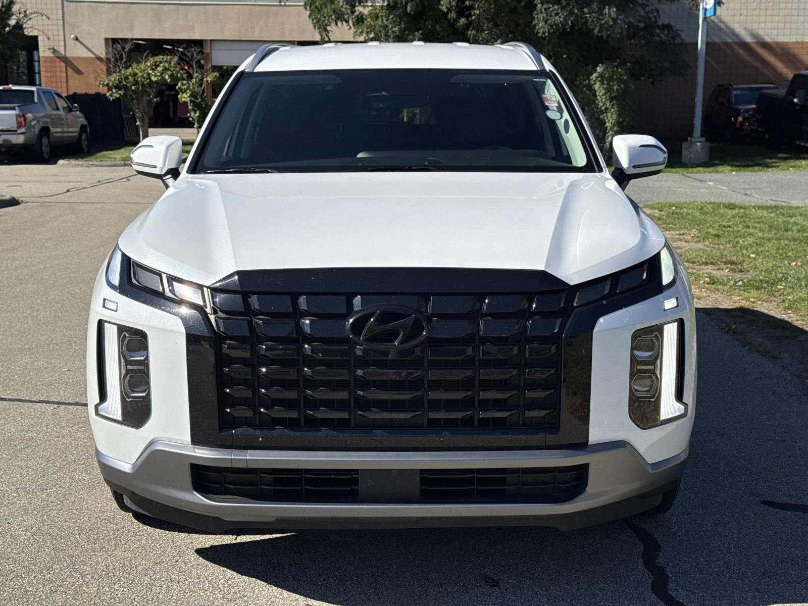 Used 2025 Hyundai Palisade SEL image 2