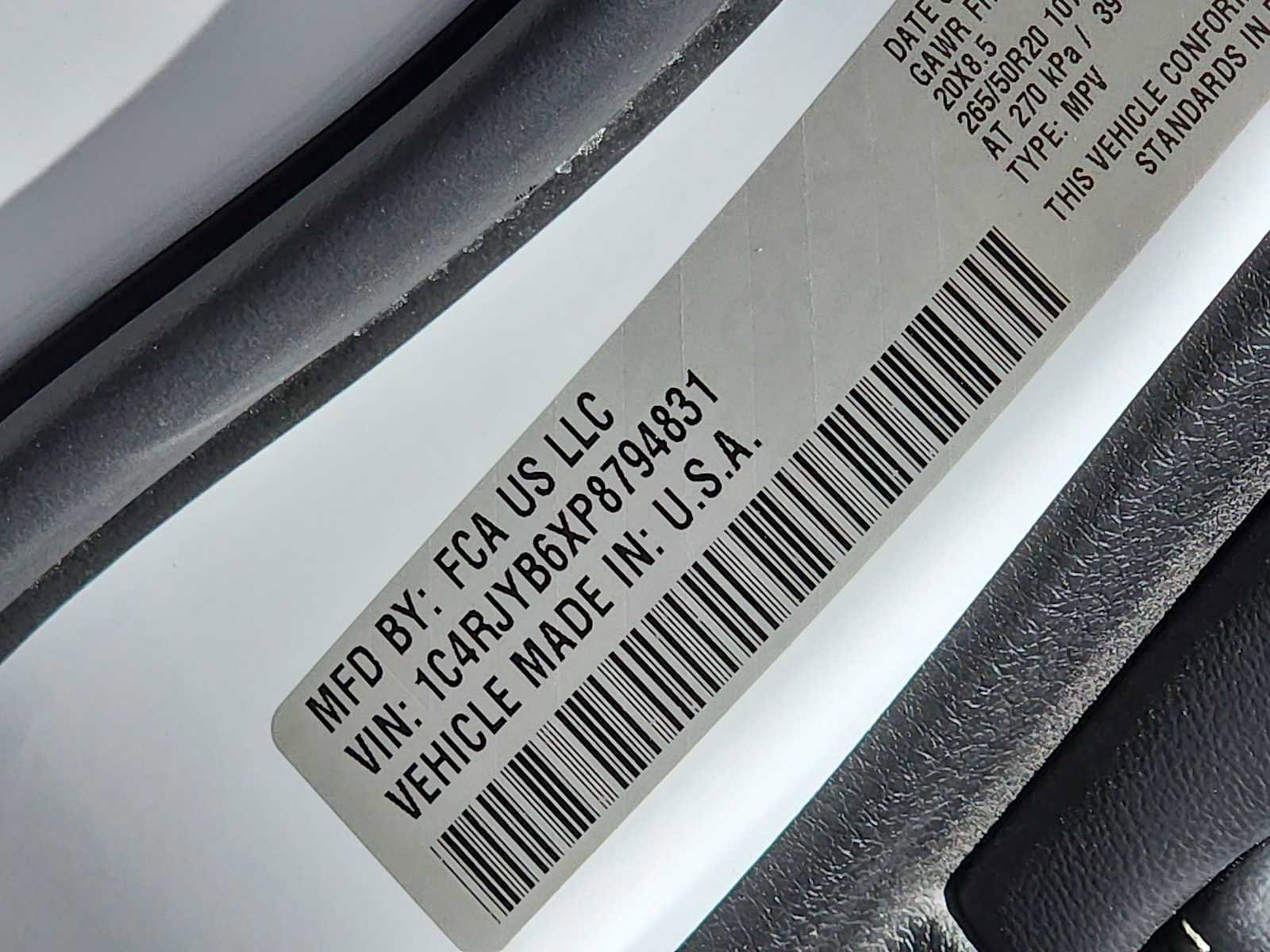 Used 2023 Jeep Grand Cherokee 4WD 4xe image 25