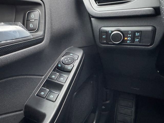 New 2026 Ford Escape ST-Line w/ Tech Pack #1 AWD/4WD image 23