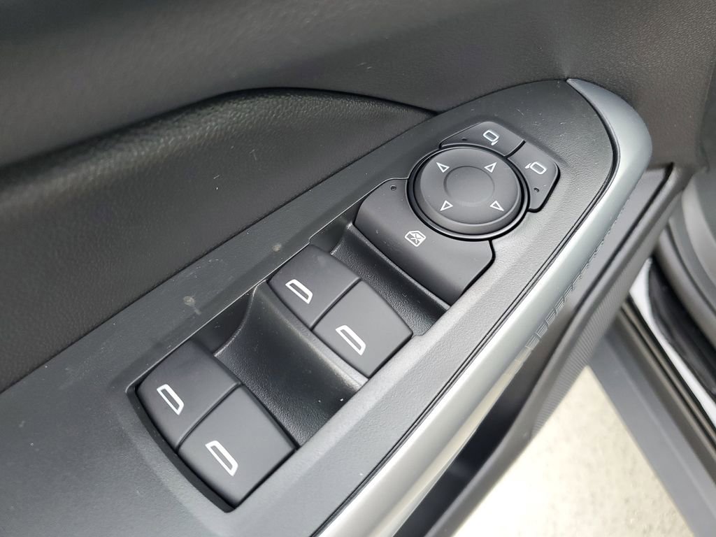 New 2026 Chevrolet Trax LS w/ Driver Confidence Package image 19