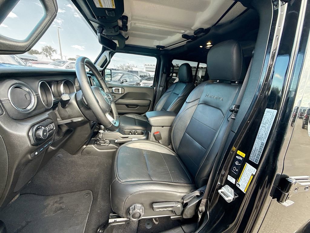 Used 2021 Jeep Wrangler Unlimited Sahara image 20