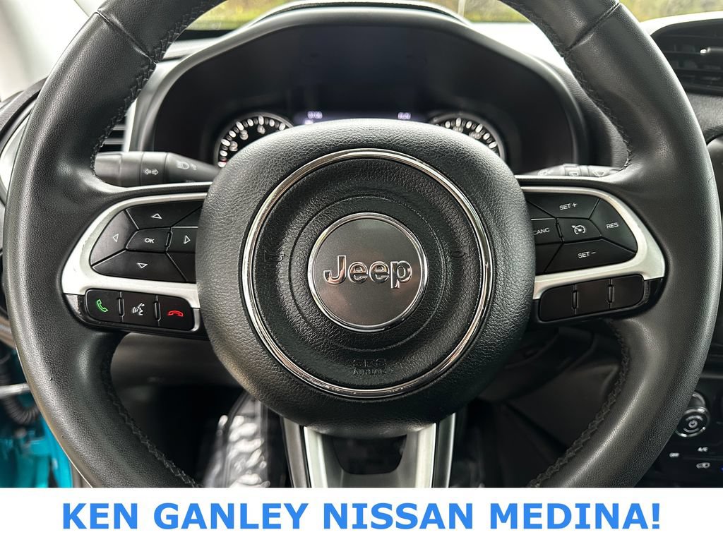 Used 2021 Jeep Renegade Latitude AWD/4WD image 28