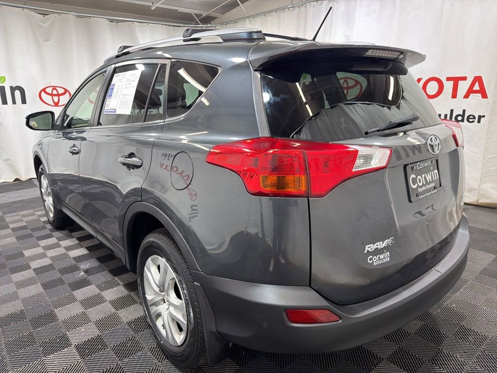Used 2013 Toyota RAV4 LE image 4