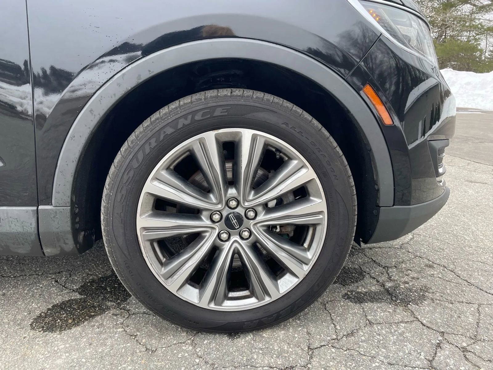 Used 2016 Lincoln MKX Reserve w/ Climate Package image 36