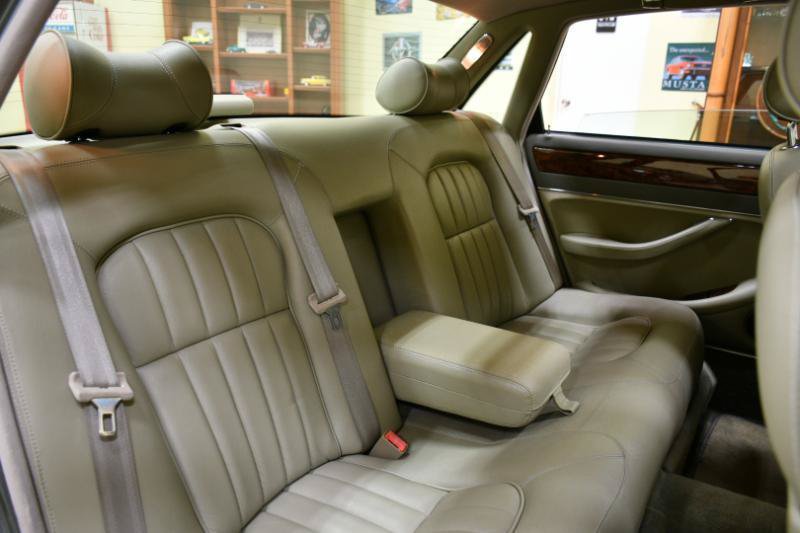Used 1997 Jaguar XJ6 RWD image 51