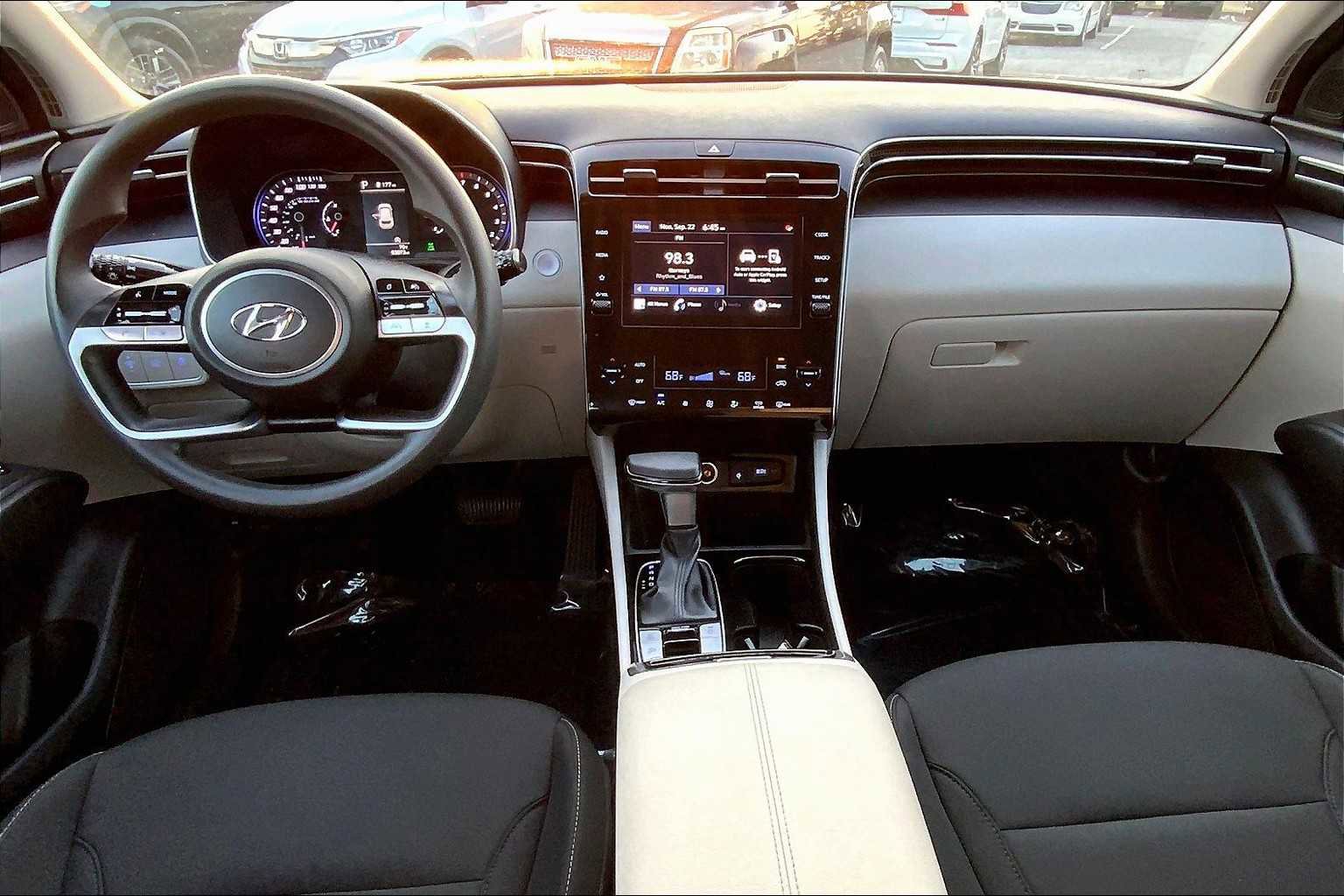 Used 2024 Hyundai Tucson SEL image 14