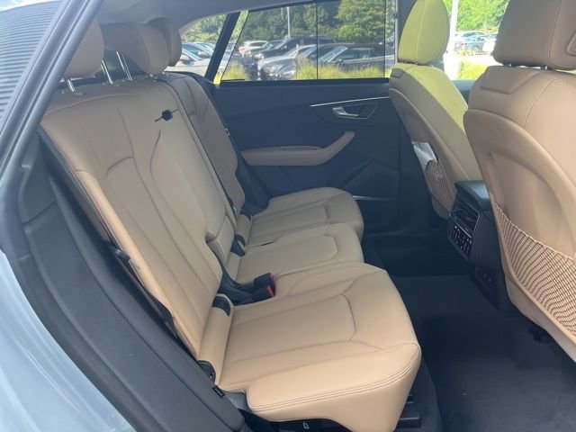 New 2025 Audi Q8 Premium Plus image 33