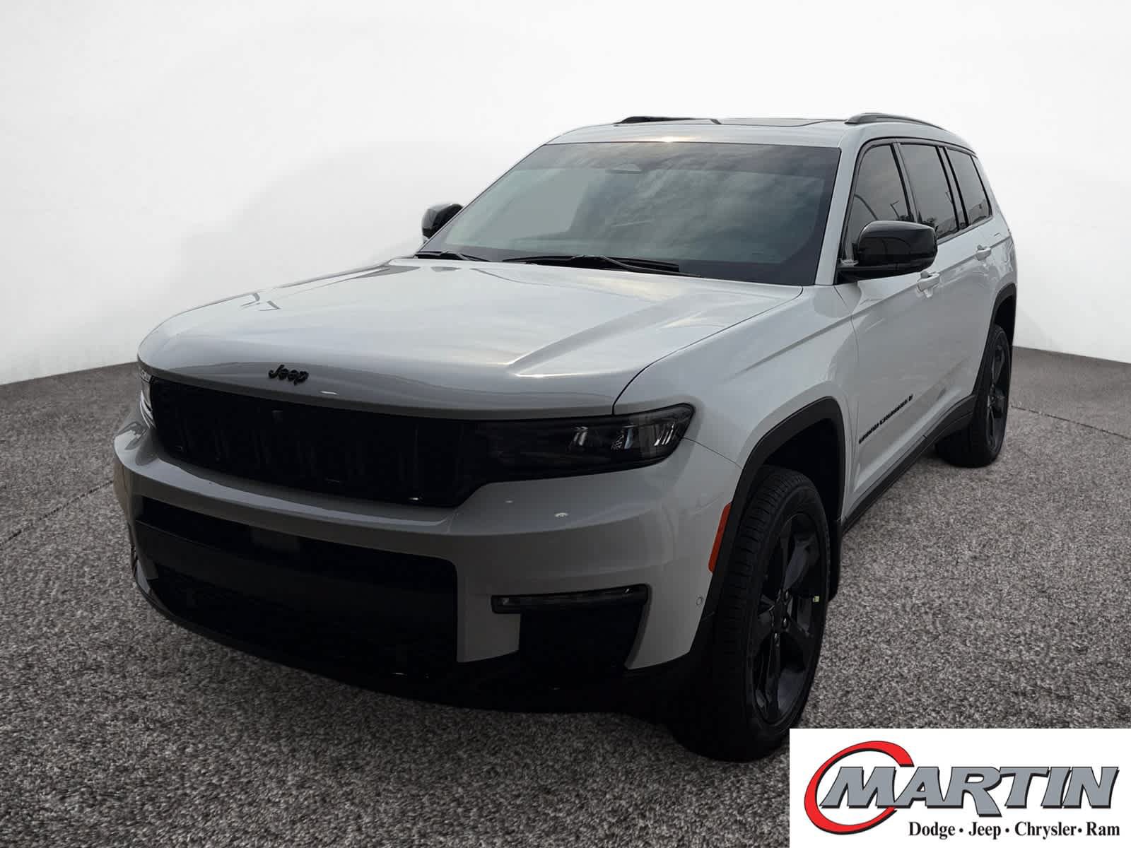 New 2025 Jeep Grand Cherokee L Limited w/ Luxury Tech Group II AWD/4WD video 1