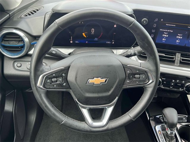 Used 2024 Chevrolet Trax LT w/ Driver Confidence Package image 14