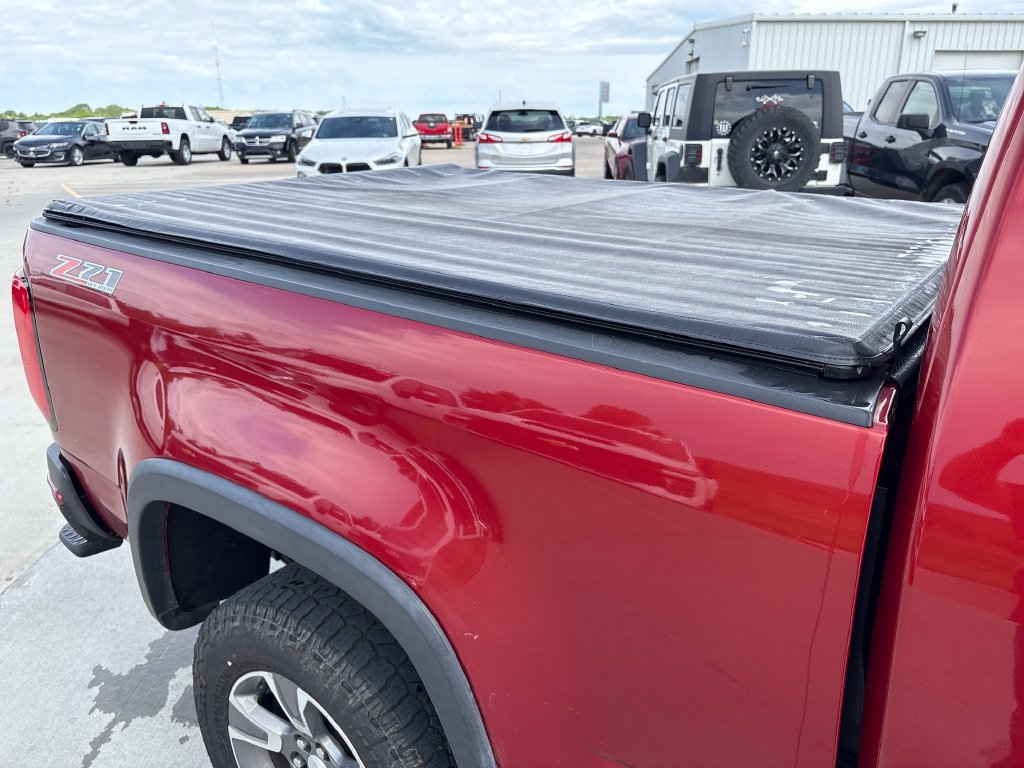 Used 2015 Chevrolet Colorado Z71 AWD/4WD image 36