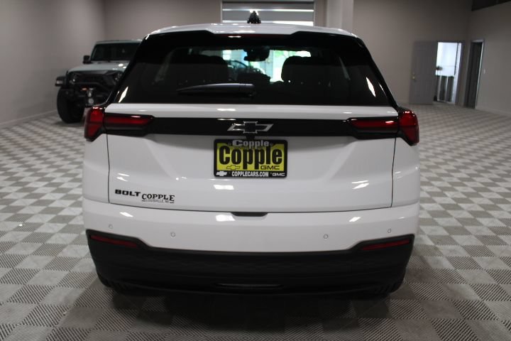 New 2027 Chevrolet Bolt LT w/ Comfort Package FWD image 10