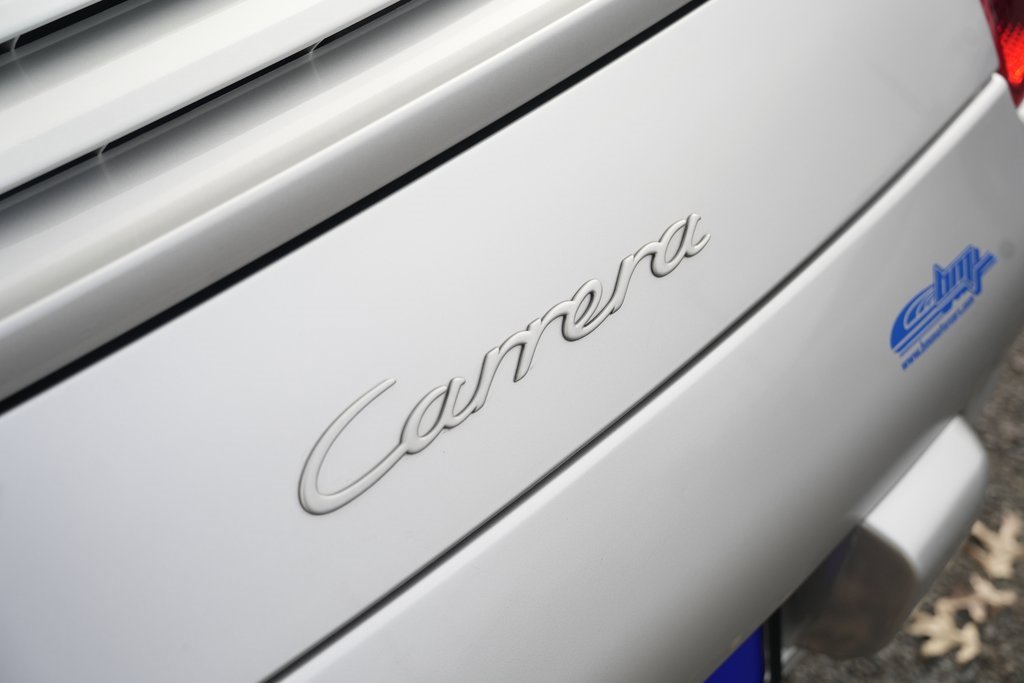 Used 2005 Porsche 911 Carrera image 32