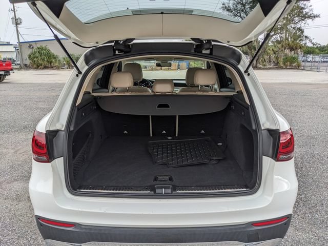 Used 2021 Mercedes-Benz GLC 300 image 13
