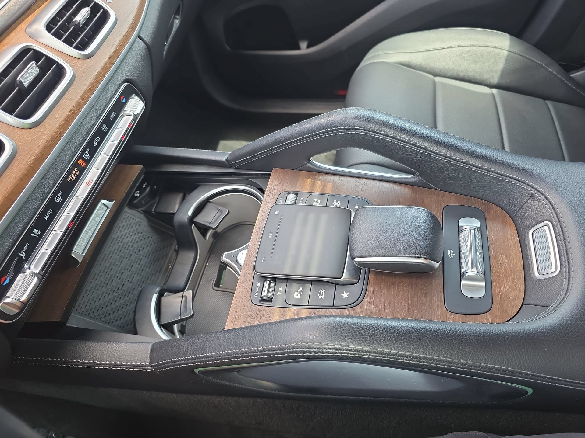 Certified 2021 Mercedes-Benz GLS 450 4MATIC image 25