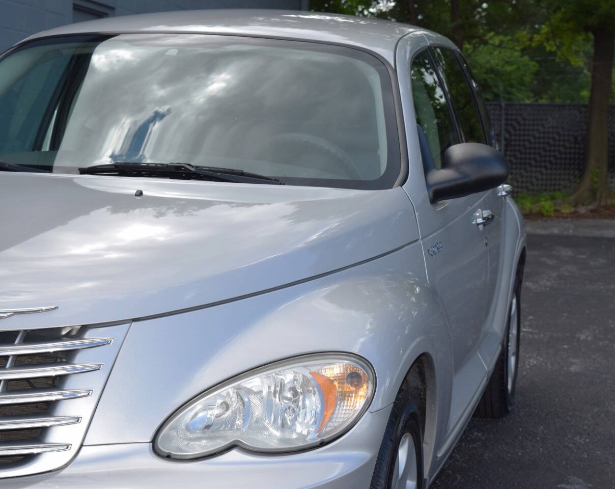 Used 2006 Chrysler PT Cruiser Touring FWD image 5