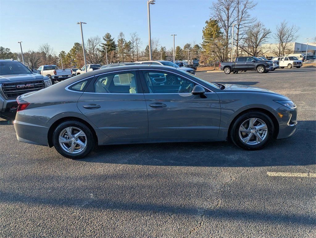 Used 2023 Hyundai Sonata SE image 9