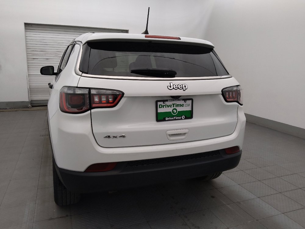 Used 2023 Jeep Compass Sport AWD/4WD image 6