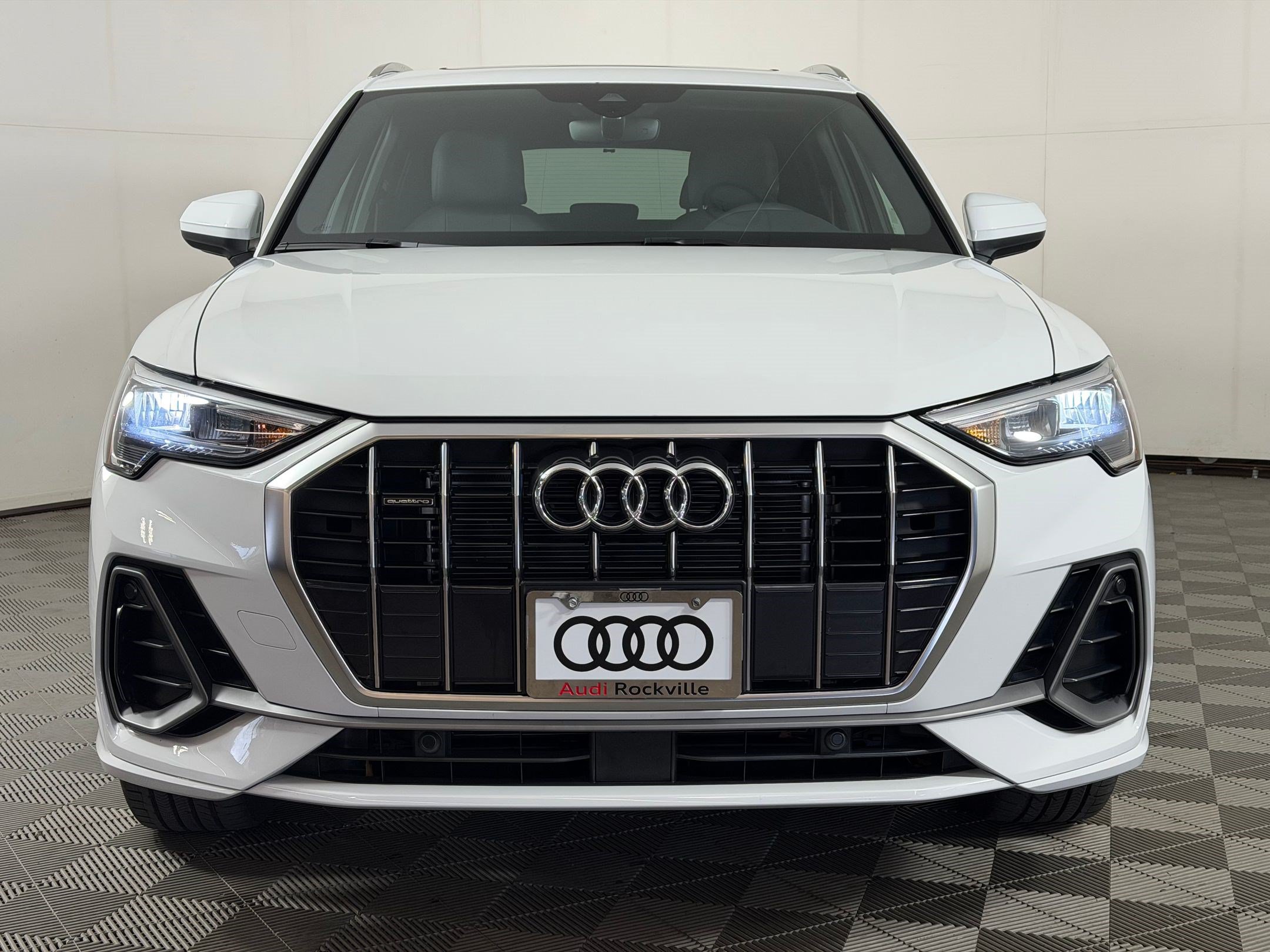 Certified 2022 Audi Q3 2.0T Premium AWD/4WD image 6