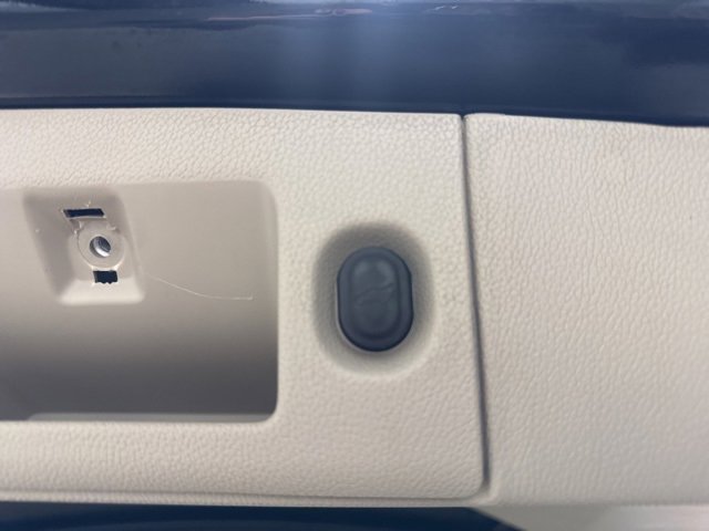 Used 2020 GMC Yukon Denali w/ Open Road Package image 26