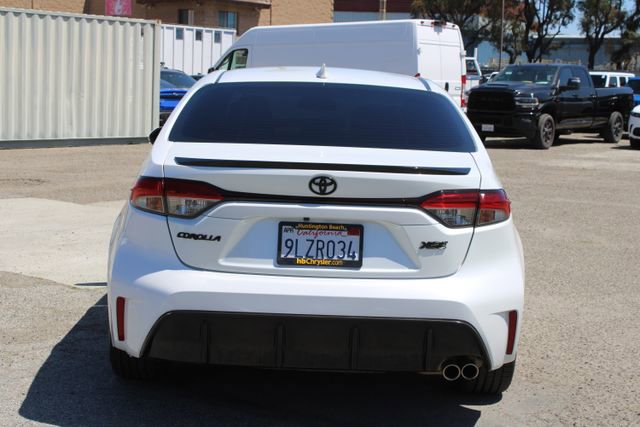 Used 2024 Toyota Corolla XSE FWD image 4