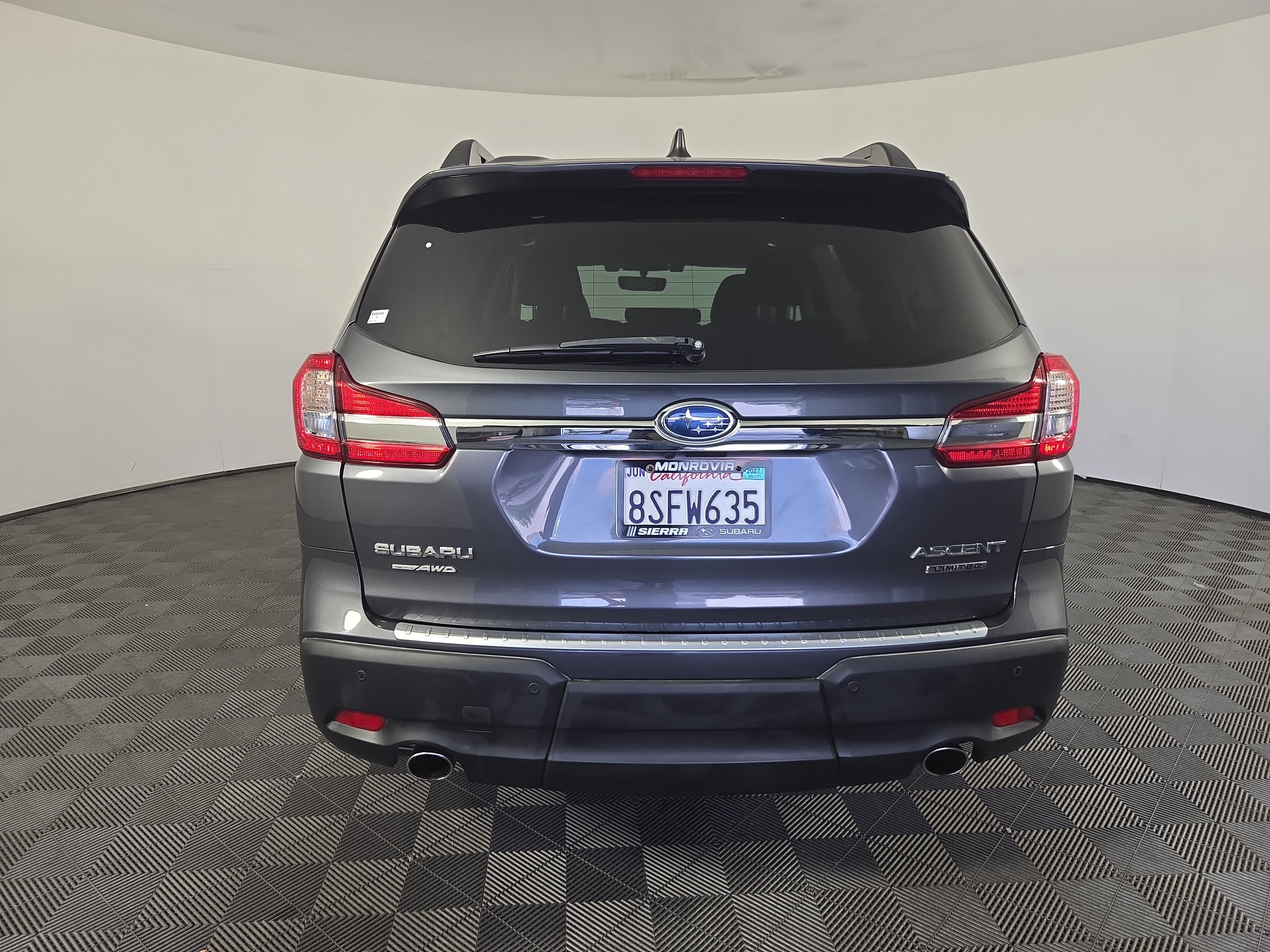 Used 2020 Subaru Ascent Limited AWD/4WD image 5