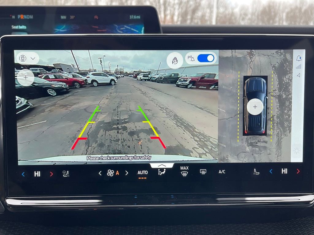 New 2025 Ford Expedition Platinum w/ Stealth Performance Package image 9