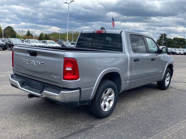 Used 2025 RAM 1500 Big Horn AWD/4WD image 3