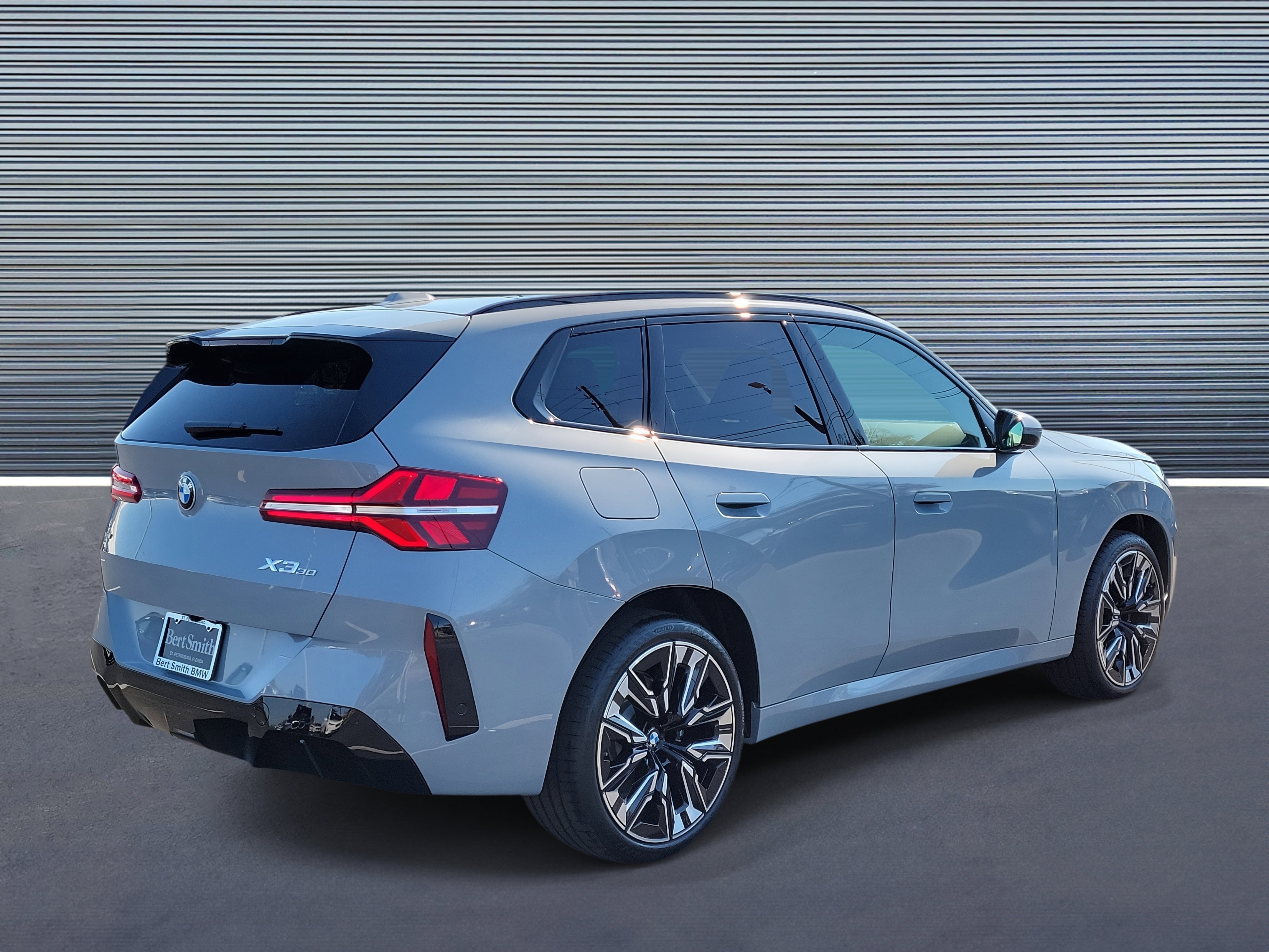 New 2026 BMW X3 xDrive30 w/ Premium Package image 3