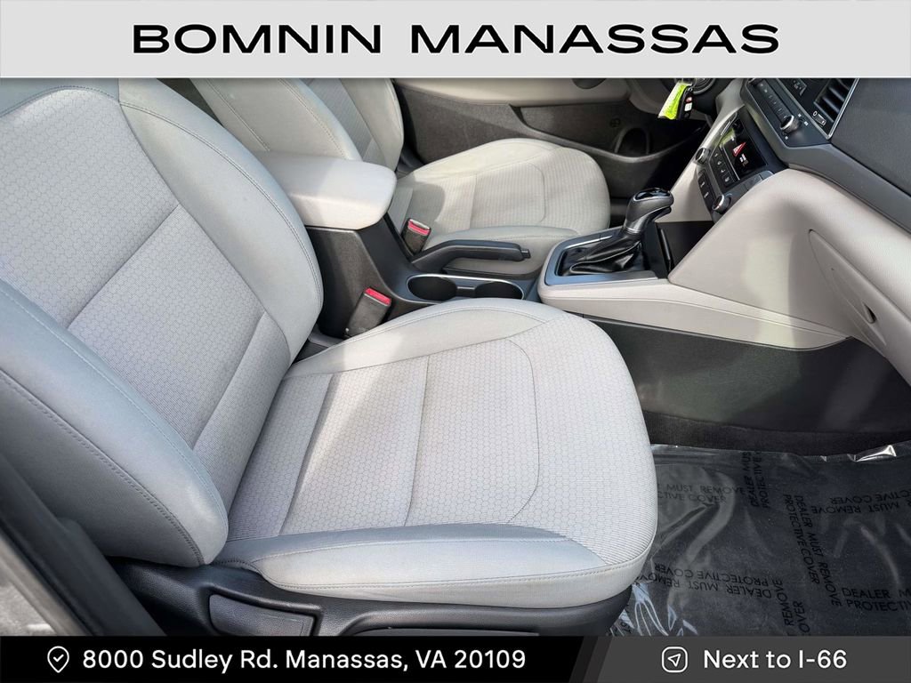 Used 2017 Hyundai Elantra SE FWD image 9