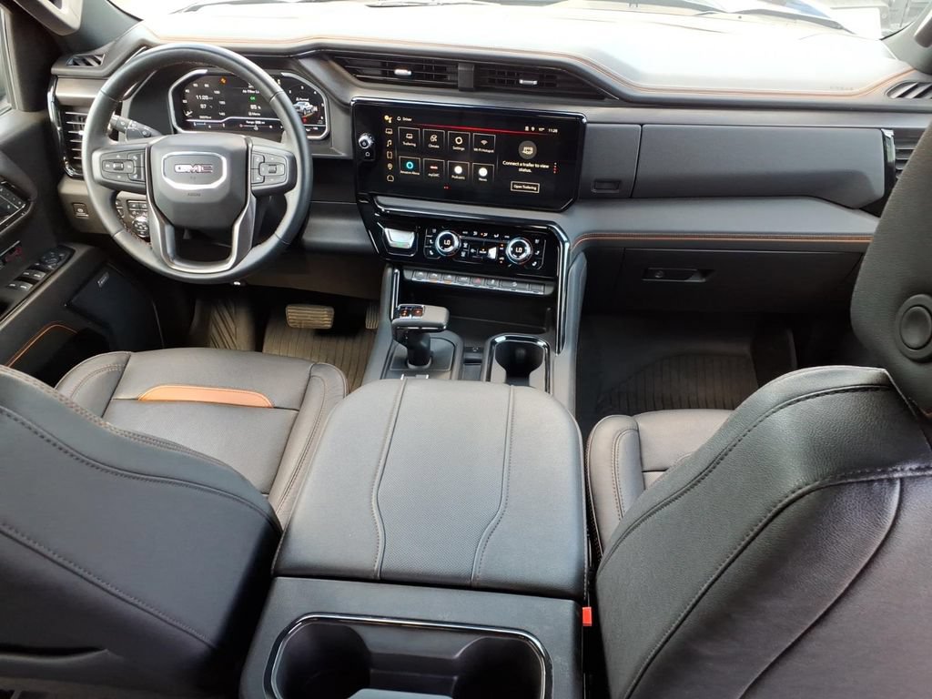 Used 2023 GMC Sierra 1500 AT4 w/ Technology Package AWD/4WD image 18