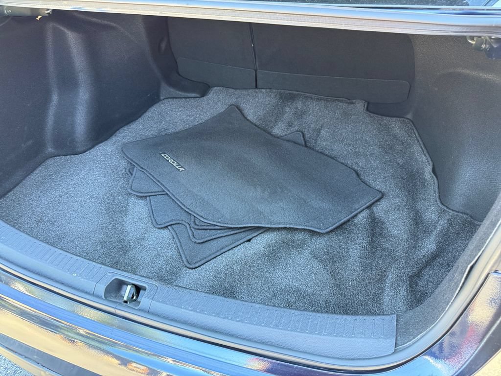 Certified 2023 Toyota Corolla LE w/ Carpet Mat Package (TMS) FWD image 23