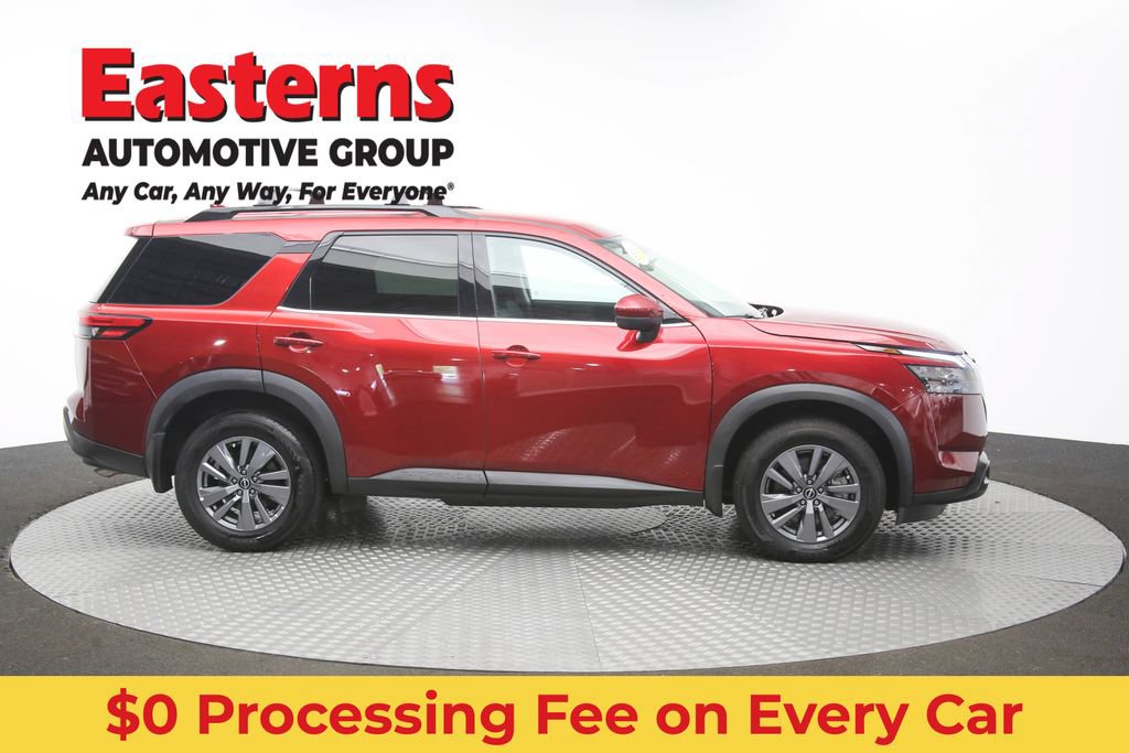 Used 2024 Nissan Pathfinder SV AWD/4WD image 47