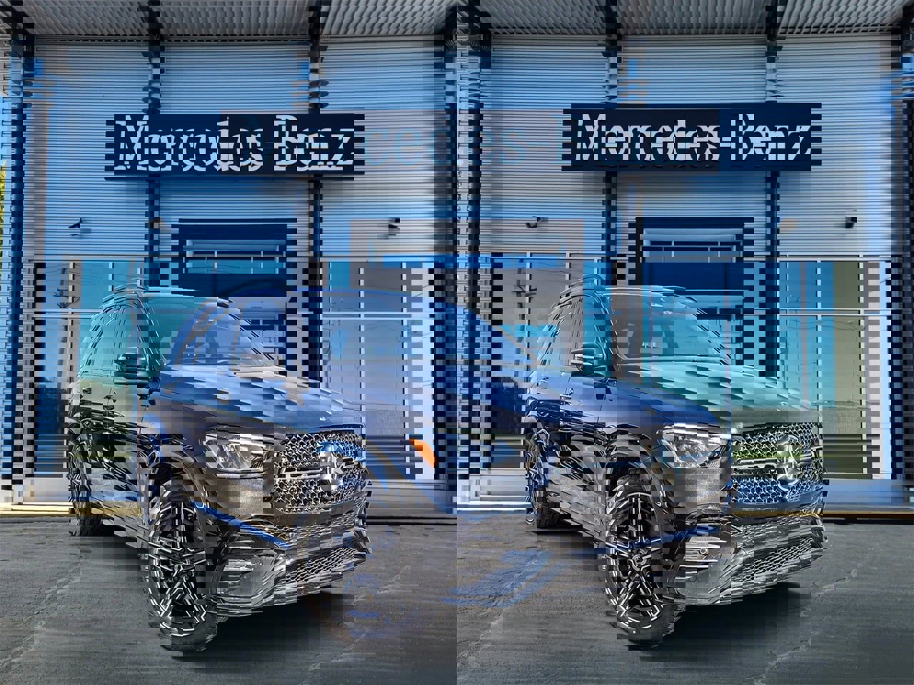 New 2025 Mercedes-Benz GLE 450 4MATIC image 1