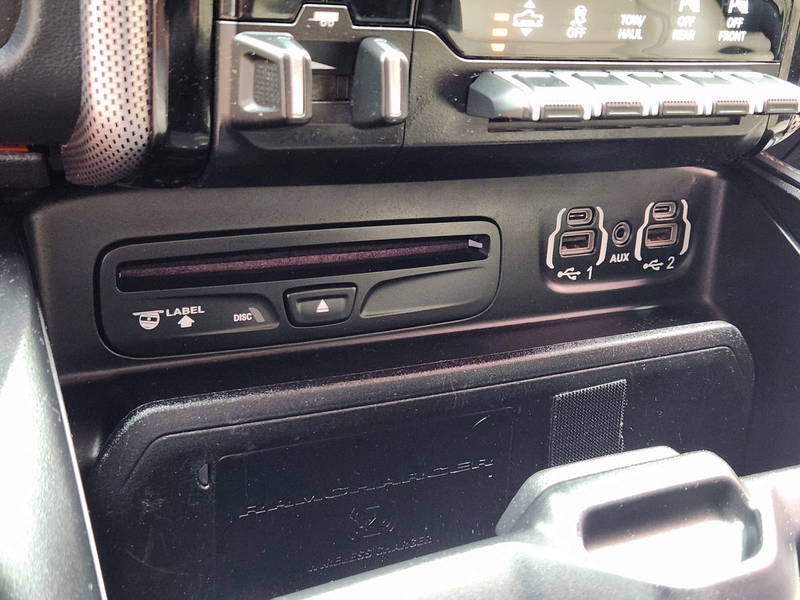 Used 2019 RAM 1500 Limited AWD/4WD image 21