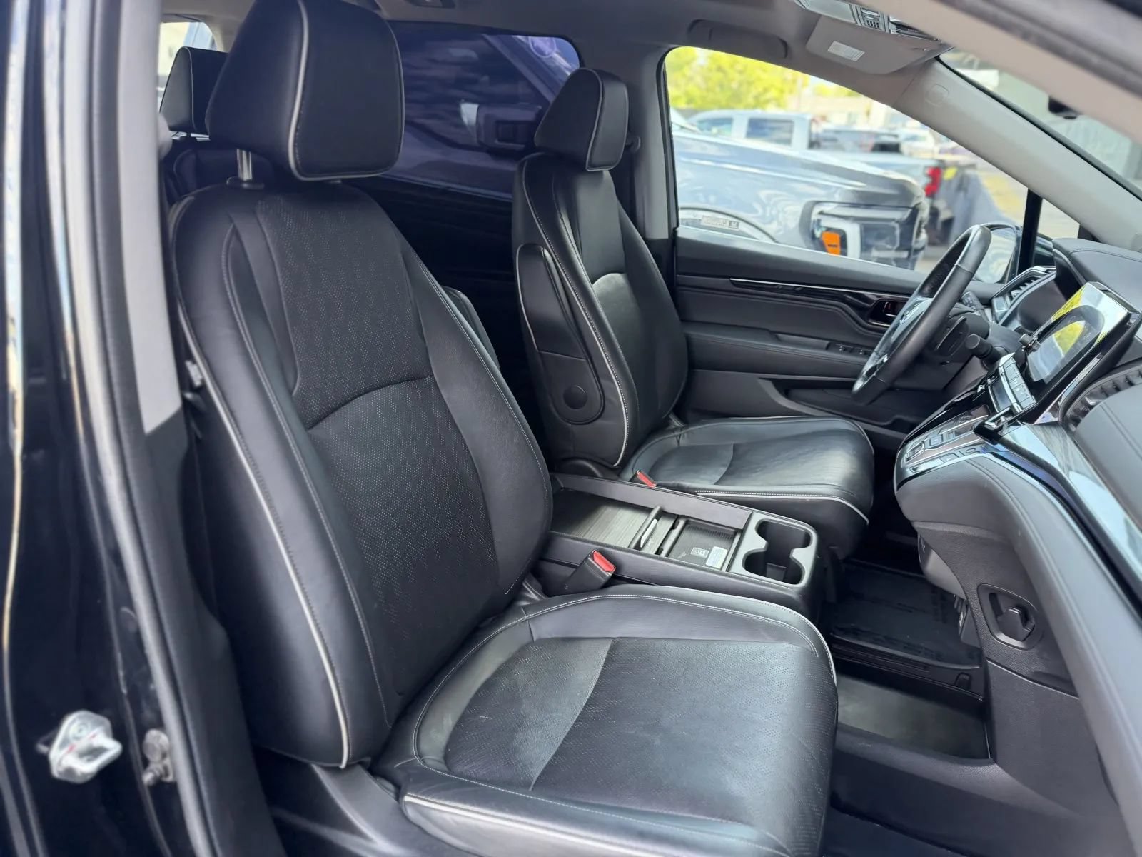 Used 2024 Honda Odyssey Elite image 22
