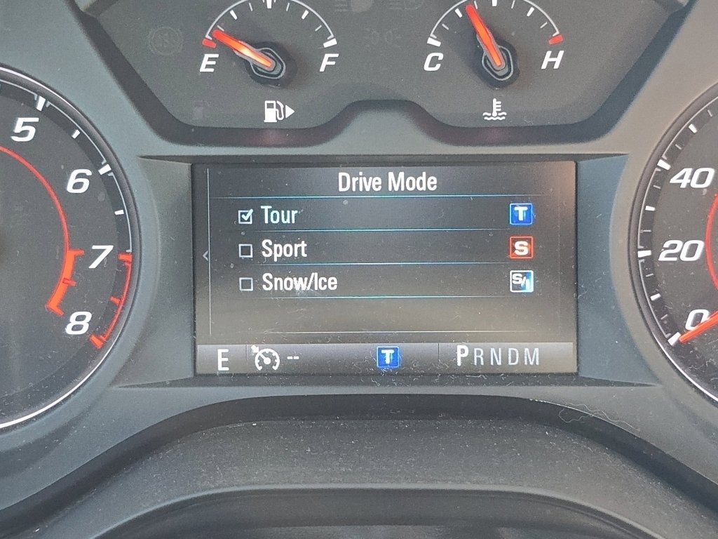 Used 2017 Chevrolet Camaro LT image 7