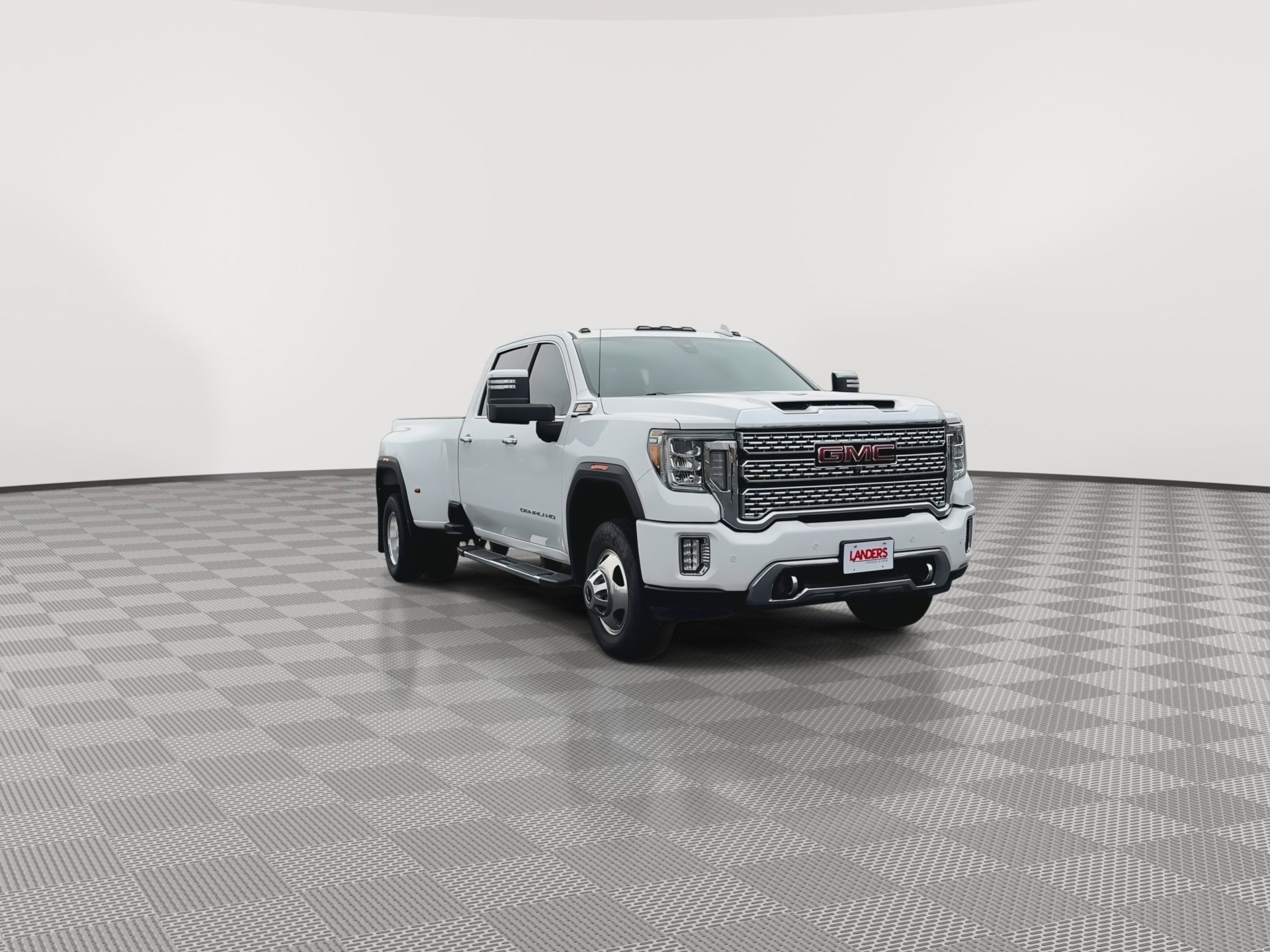 Certified 2020 GMC Sierra 3500 Denali w/ Denali Ultimate Package image 3