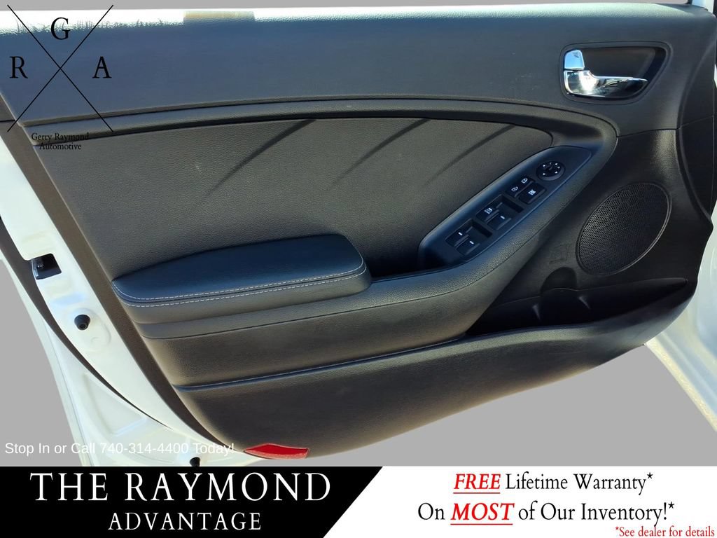 Used 2016 Kia Forte LX FWD image 16