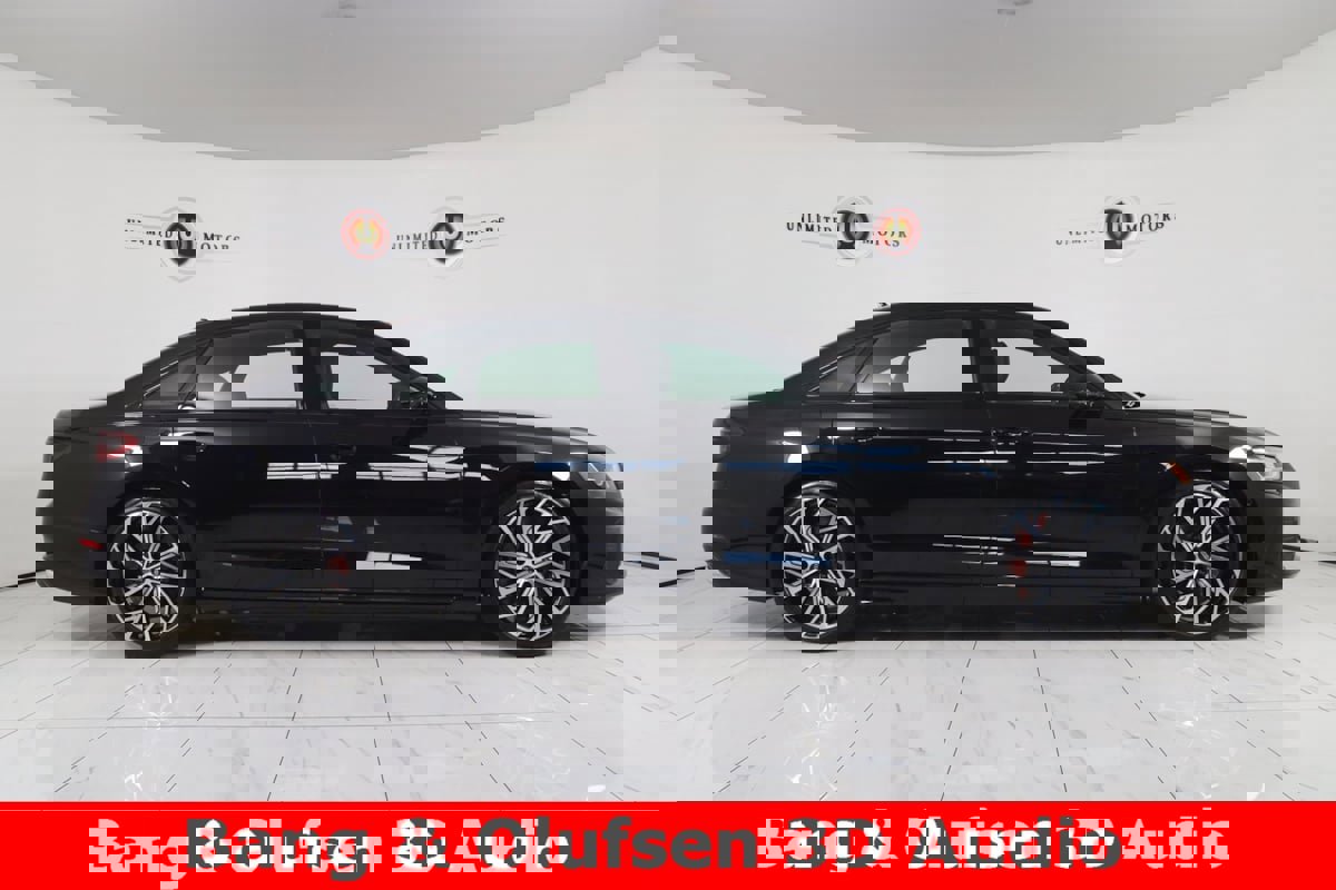 Used 2025 Audi S8 image 2