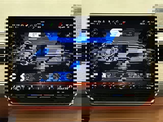 New 2025 Volkswagen ID. Buzz Pro S Plus image 15