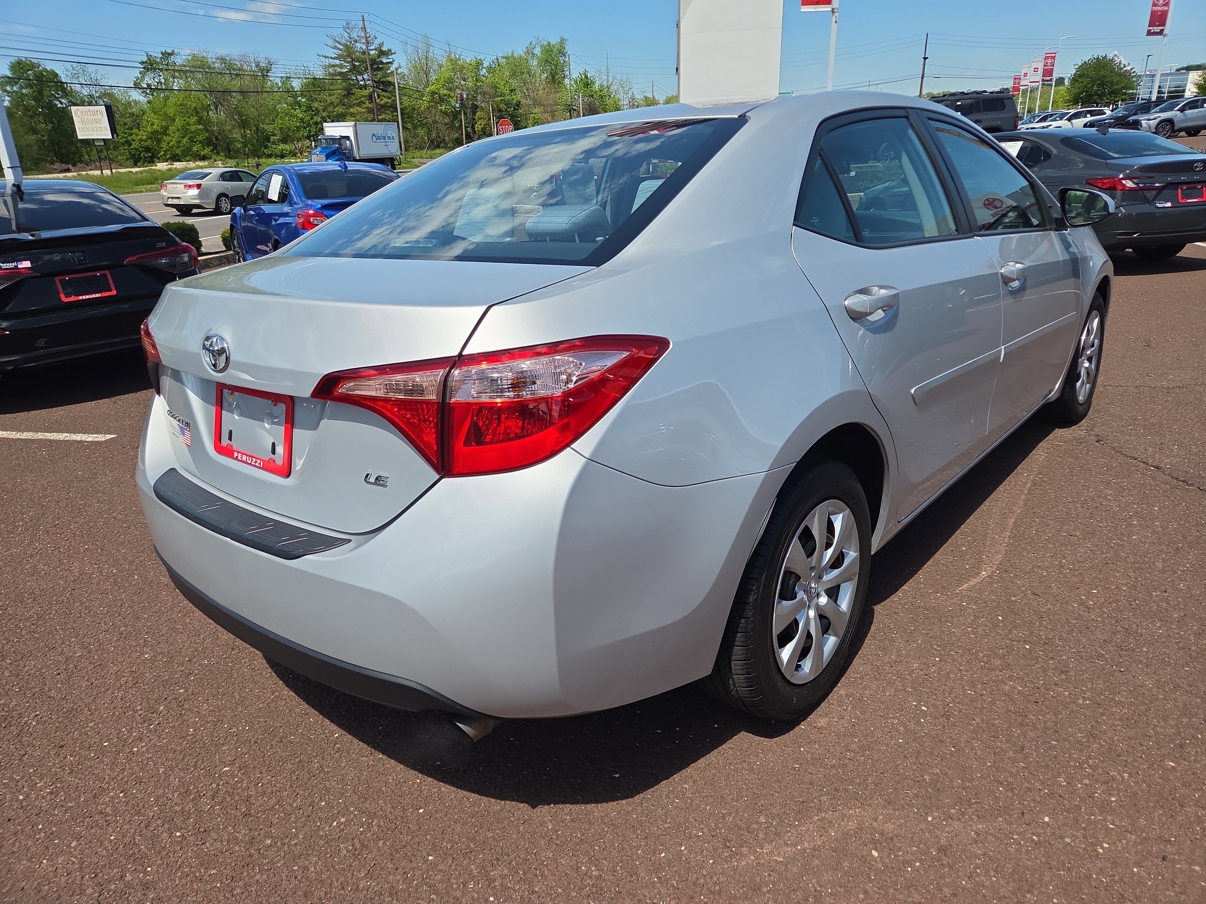 Certified 2019 Toyota Corolla LE w/ Body Protection Package FWD image 3